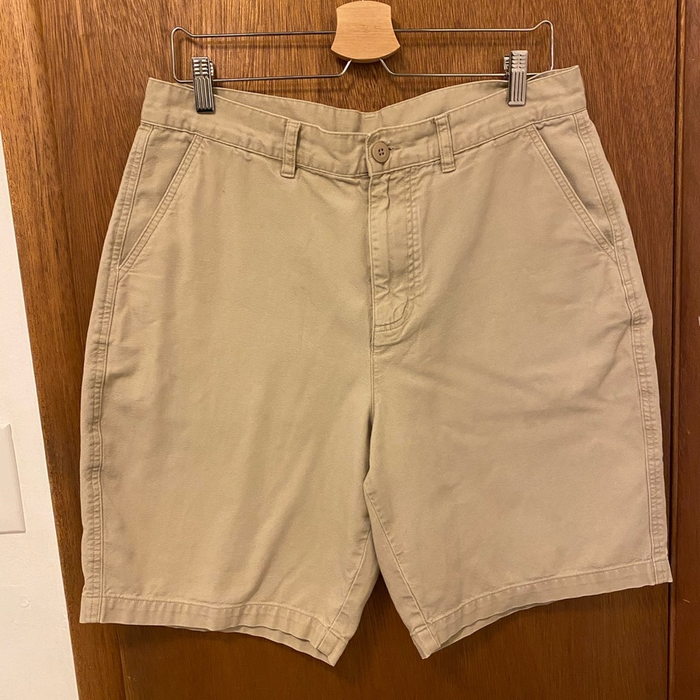 Patagonia Men’s khaki shorts
